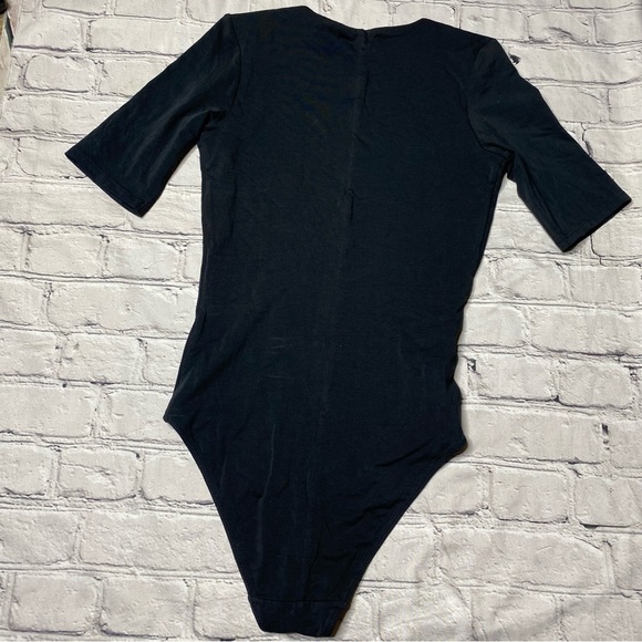 Everlane The short sleeve crew neck bodysuit size Small NEW Black - Picture 4 of 10